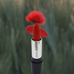 Poppy Please Gel Semi-Matte Lipstick - Mary Kay
